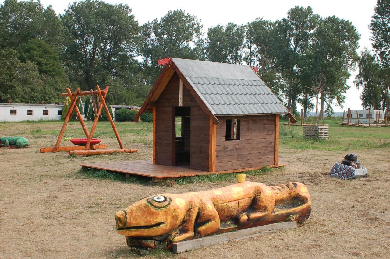 Camping Rogowo Mrzeżyno Exteriör bild